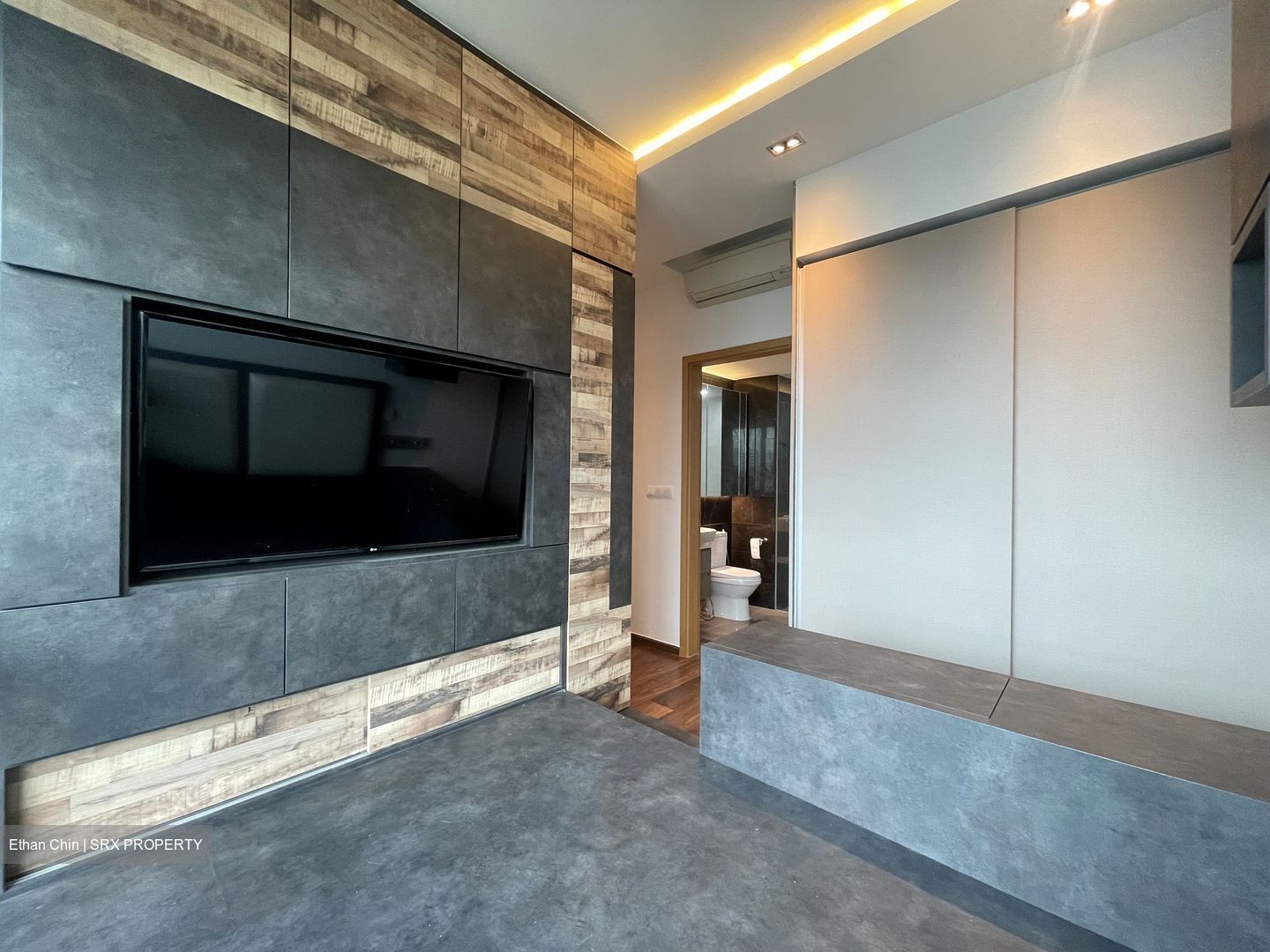 The Glades (D16), Condominium #448579201